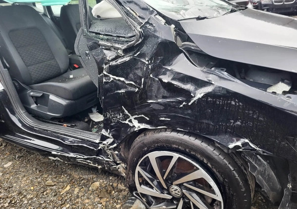 Volkswagen Golf Sportsvan cena 29900 przebieg: 24500, rok produkcji 2018 z Kolonowskie małe 92